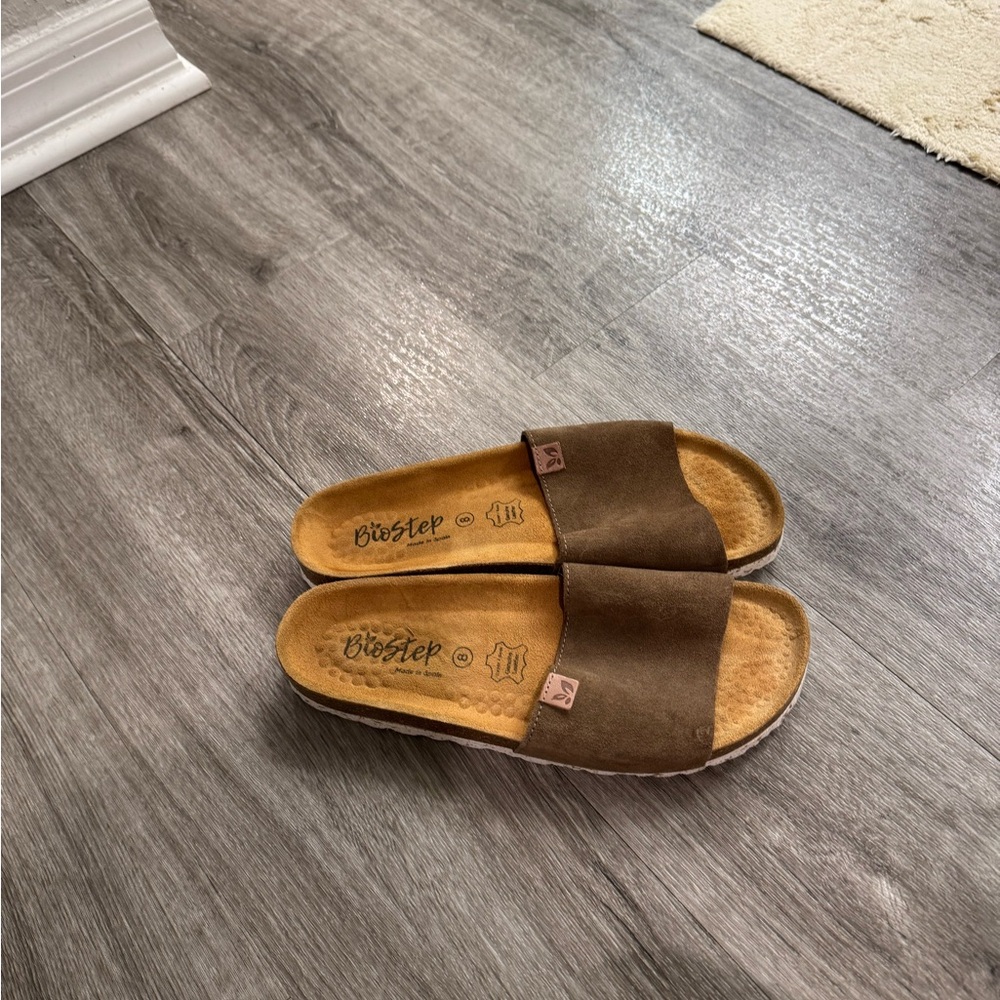 Women's Brown Sandals